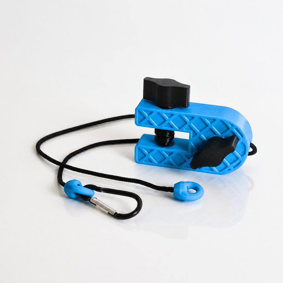The Forticus Blanket Clamp - Blue